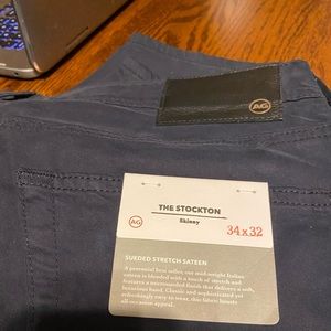 AG “The Stockton”. 34x32